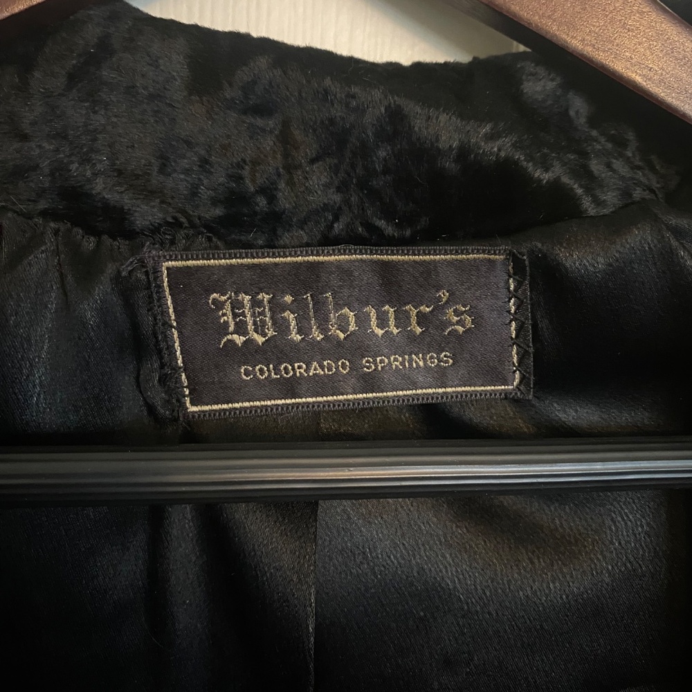 Black jacket - Picture 2 of 7